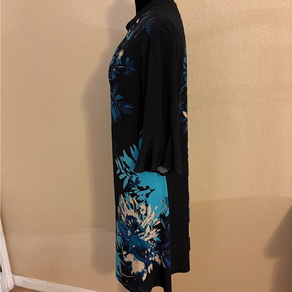 Roz & Ali Black Blue Floral Bell Sleeve Dress Size Large - Picture 5 of 12